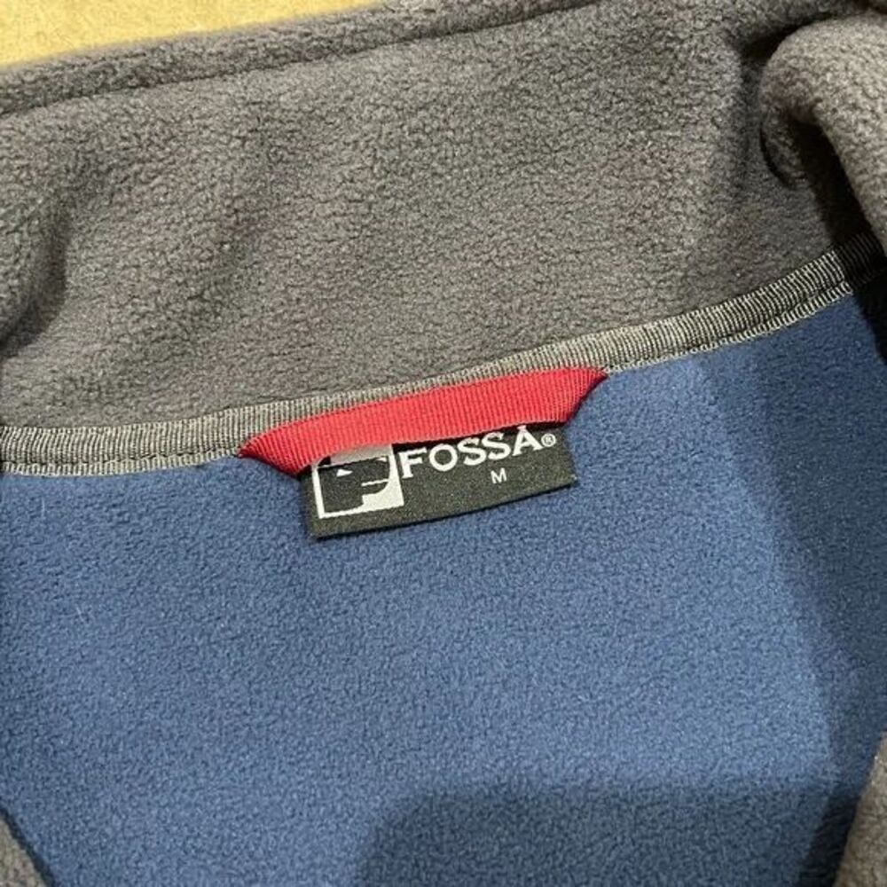 Evinrude E-TEC Icon‎ Performance Boat Fishing Ves… - image 4